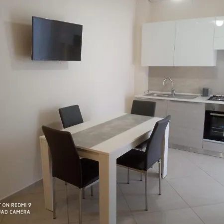 Royal View * Чефалу