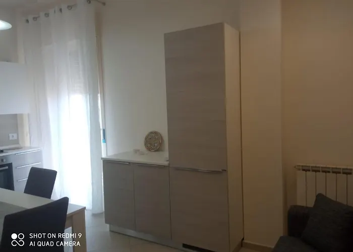 Royal View Апартаменти Чефалу